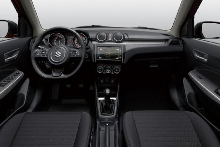 Suzuki Swift GLX 2020 hybride intérieur